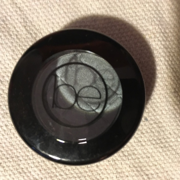 NWOT BeautiControl mineral eye shadow Storm .04oz - Picture 2 of 2